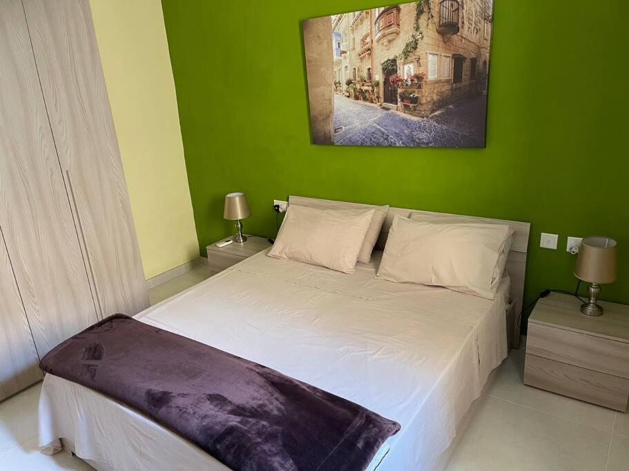 Sunset Apt Modern 1 Bedroom Apt Near The Beach Birżebbuġa 외부 사진